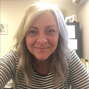 Meet your Posher, Laurel